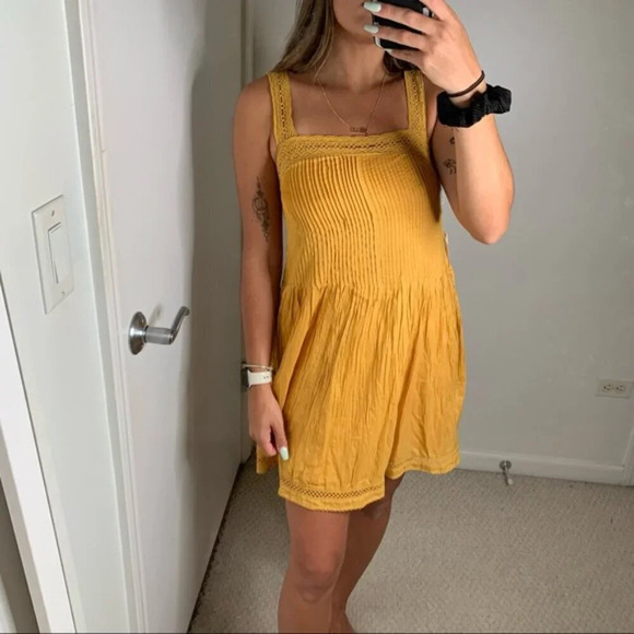 Aritzia Wilfred La Boheme  Leone Dress Golden Yellow Size XS - Picture 2 of 8